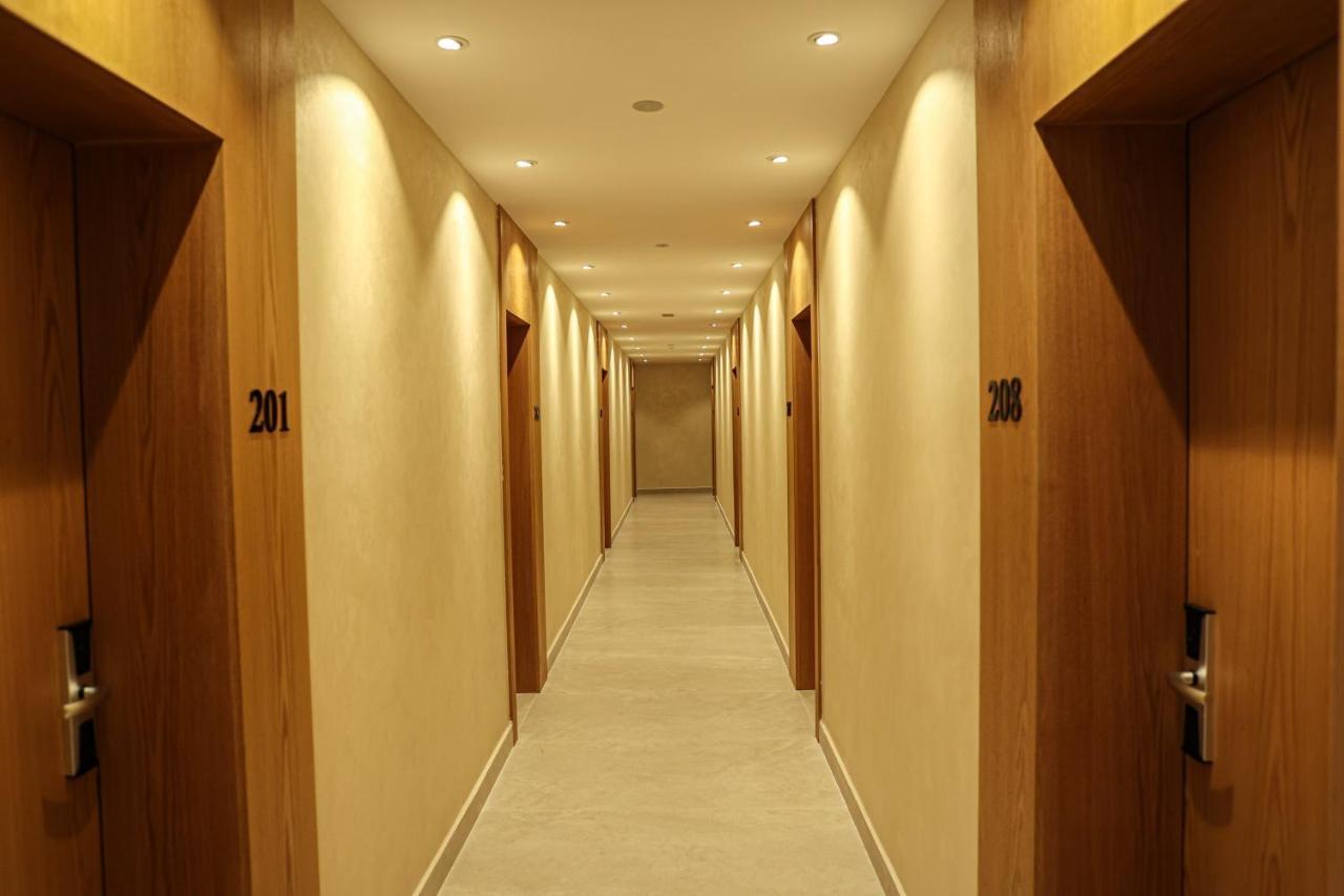 Shëngjin Riviera Palace מראה חיצוני תמונה
