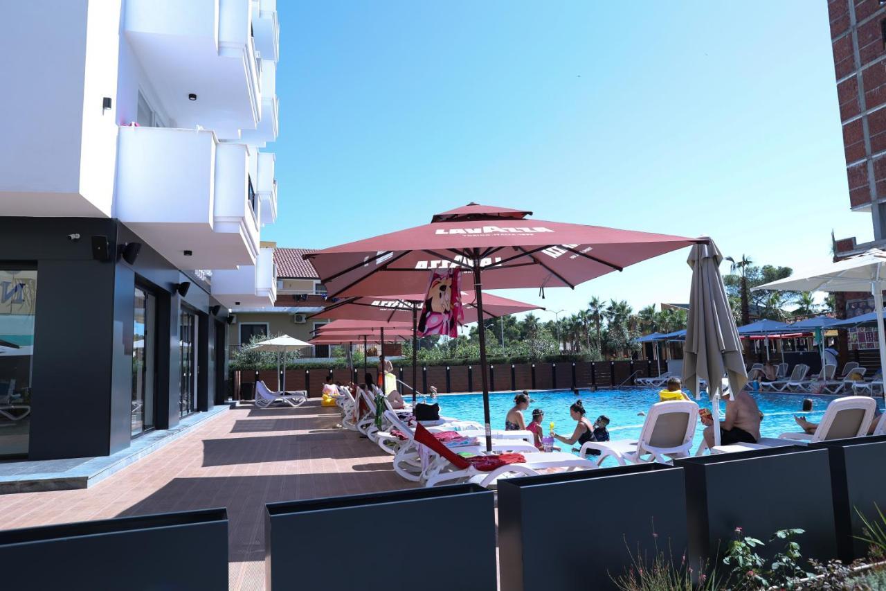 Shëngjin Riviera Palace מראה חיצוני תמונה